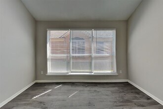 20502 Upper Green St in Humble, TX - Building Photo - Building Photo