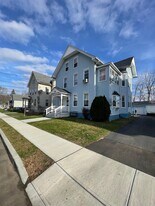 49 Vine St, Unit 1 in Meriden, CT - Building Photo