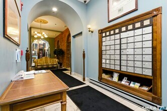 1 Linden Pl in Hartford, CT - Building Photo - Building Photo