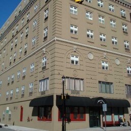 Majestic House in Tamaqua, PA - Foto de edificio