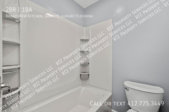 904 Hilltop St in Munhall, PA - Building Photo - Building Photo