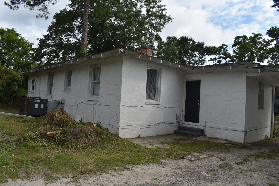 1935 Kratha Dr in Augusta, GA - Building Photo