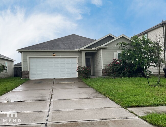 property at 1033 Water Oak Ln