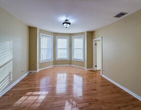 90 Carlton Ave in Jersey City, NJ - Building Photo - Building Photo