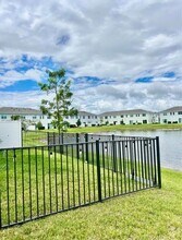 514 Rivergrass St in Port St. Lucie, FL - Building Photo - Building Photo