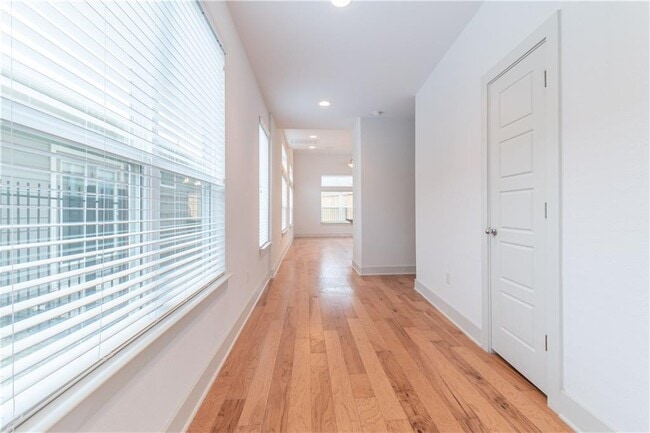 1410 Casa Dr in Austin, TX - Building Photo - Building Photo