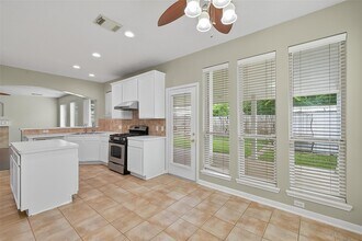 16642 Chinn Ridge Ln in Houston, TX - Building Photo - Building Photo