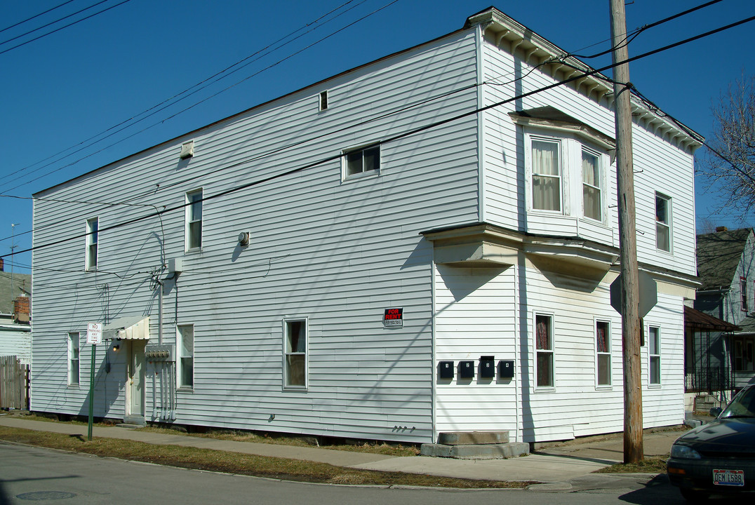 4520 Bush Ave in Cleveland, OH - Building Photo