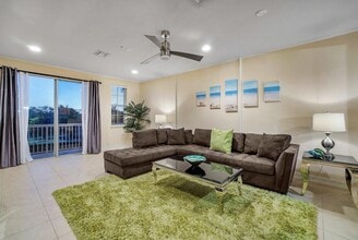 111 SW 2nd Ave in Delray Beach, FL - Building Photo - Building Photo