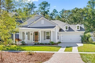 241 Ridgewood Park Dr S in Richmond Hill, GA - Building Photo