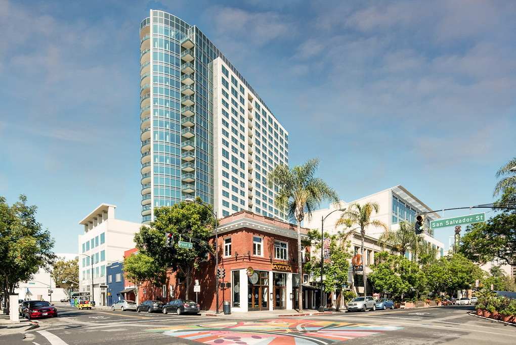 360 Residences in San Jose, CA - Foto de edificio