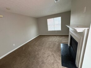 2031 Sitser Ln in Atlanta, GA - Building Photo - Building Photo