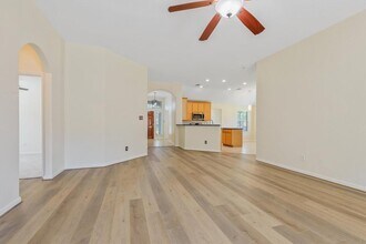 10222 Squirehill Ct in Houston, TX - Building Photo - Building Photo