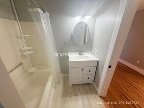 21 Webster Ave in Bangor, ME - Building Photo - Building Photo