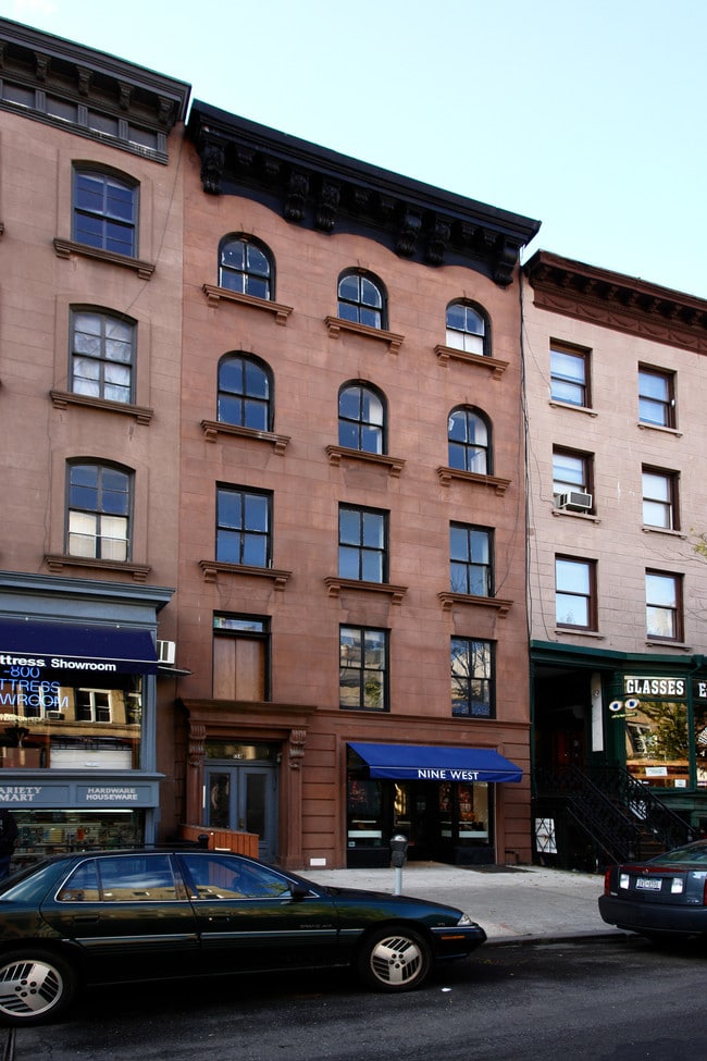134 Montague St