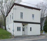 393 S Main St in Torrington, CT - Building Photo - Building Photo