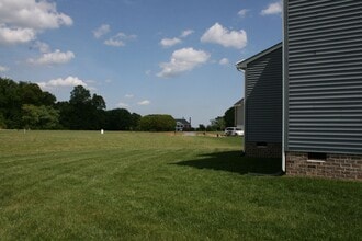 12206 Winbolt Dr in Chester, VA - Building Photo - Building Photo