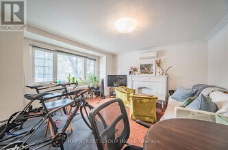 65 Spadina Rd in Toronto, ON - Building Photo - Building Photo