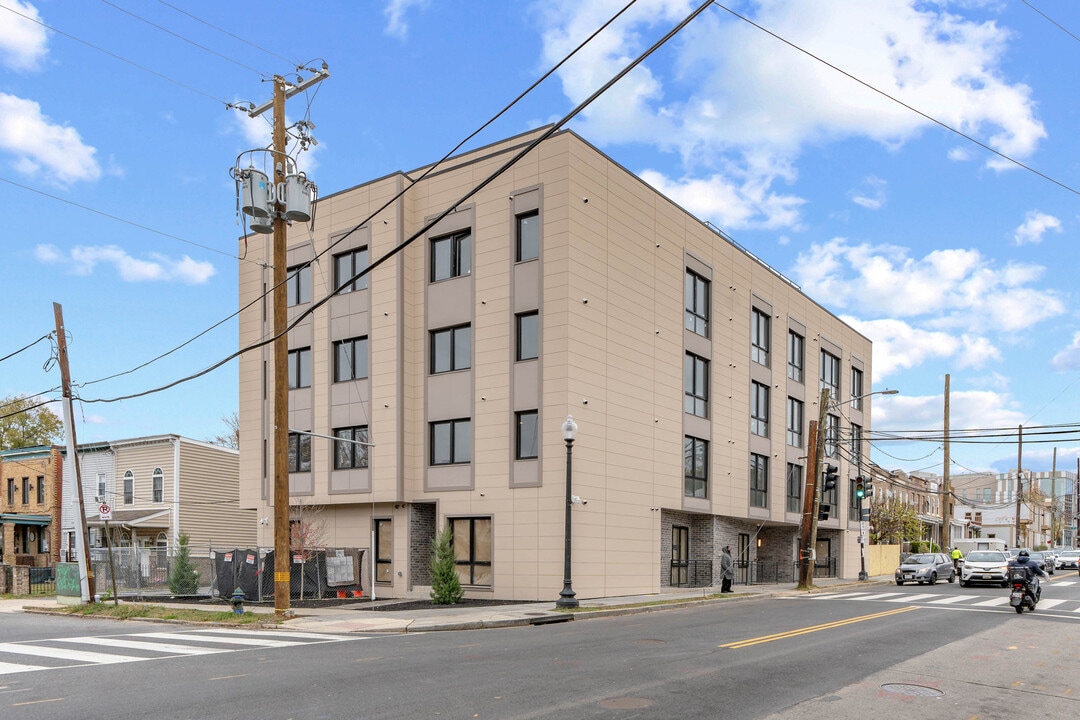 Good Hope Park Apartments in Washington, DC - Building Photo