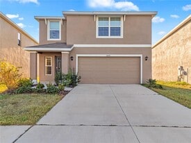 16645 Mosaic Oar Dr in Wimauma, FL - Building Photo