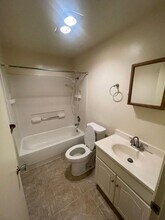 32000 Pineway Rd in Lebanon, OR - Building Photo - Building Photo