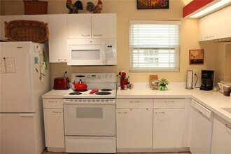 7537 Preserves Ct in Sarasota, FL - Building Photo - Building Photo