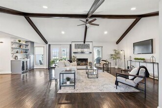 1208 Scenic Dr in Southlake, TX - Building Photo - Building Photo