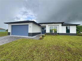 1908 NW 24th Ave in Cape Coral, FL - Building Photo
