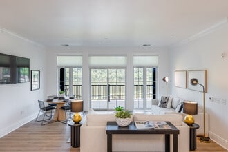 The Brooks in Oakmont, PA - Foto de edificio - Interior Photo