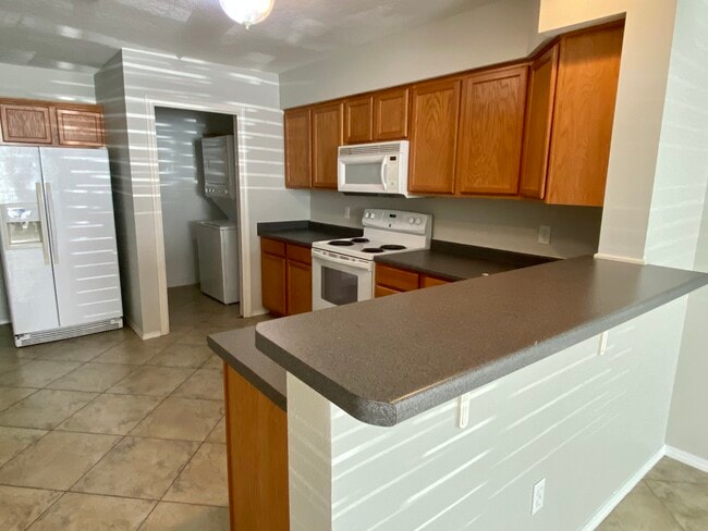 1819 Shay-Lin Court in Niceville, FL - Building Photo - Building Photo