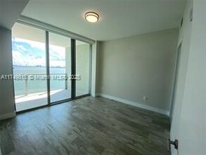 2900 NE 7th Ave, Unit # 705 in Miami, FL - Building Photo - Building Photo