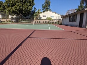 671 S College Ave in Claremont, CA - Building Photo - Building Photo