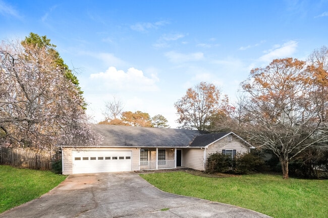 5521 Pennybrook Trail in Stone Mountain, GA - Building Photo - Building Photo