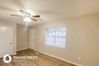 3033 Carleton Rd, Unit 211 in Birmingham, AL - Building Photo - Building Photo