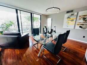 1201 River Reach Dr in Fort Lauderdale, FL - Building Photo - Building Photo