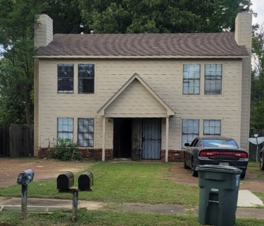 3504 Christine Rd in Memphis, TN - Building Photo