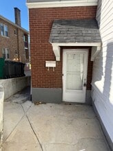 3428 Harvey Ave, Unit #3 in Cincinnati, OH - Foto de edificio - Building Photo