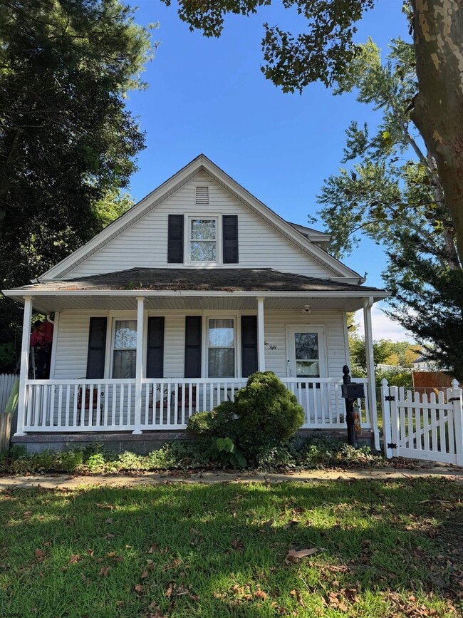 property at 250 St Louis Ave