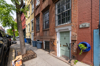 745 Greenwich St in New York, NY - Building Photo - Building Photo