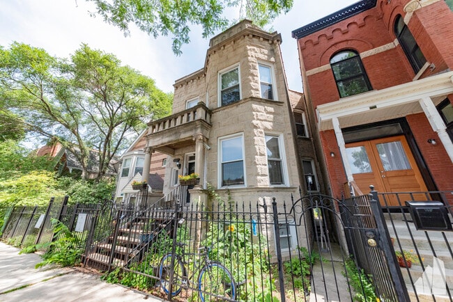 property at 1227 N Rockwell St