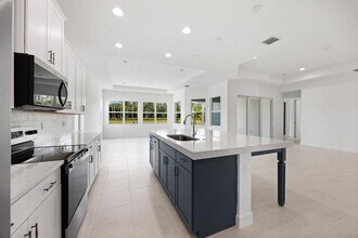 15144 Wildwood Cir in Westlake, FL - Building Photo - Building Photo