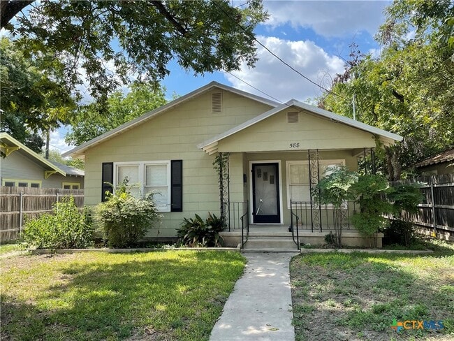 property at 588 S Castell Ave