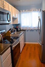 1235 Terra Nova Blvd in Pacifica, CA - Building Photo - Building Photo