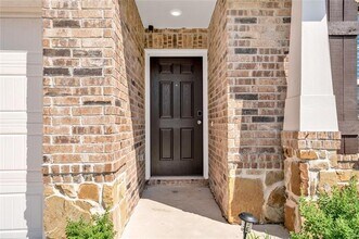 16008 Oracle Ln in Haslet, TX - Building Photo - Building Photo