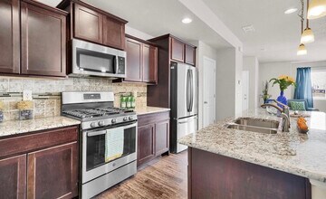 2030 Birmingham Loop in Colorado Springs, CO - Building Photo - Building Photo