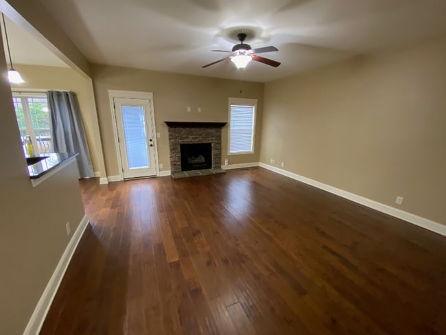 660 Richards Dr in Clarksville, TN - Building Photo - Building Photo