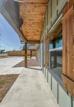 6328 Ted Trout Dr in Lufkin, TX - Foto de edificio - Building Photo