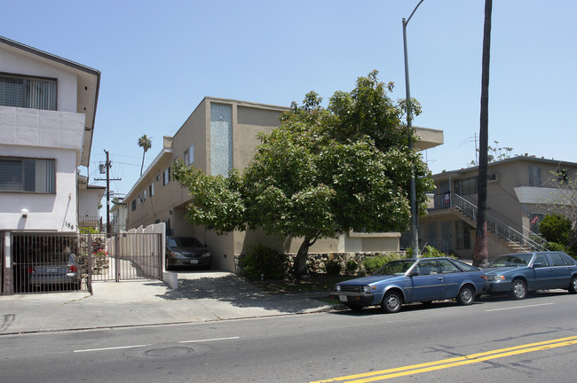 148 N Normandie Ave in Los Angeles, CA - Building Photo - Building Photo