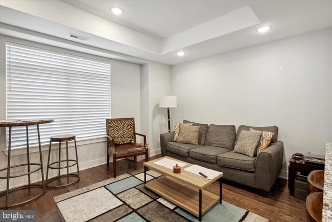 property at 818 N 16th St