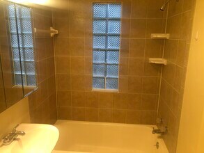 1416 Lake St NE in Hopkins, MN - Building Photo - Building Photo